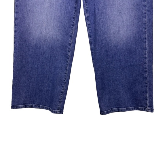 J.Jill High-Rise Creased-Front Full-Leg Jeans Size 16P Wide Leg Denim Marin Wash - Picture 7 of 14